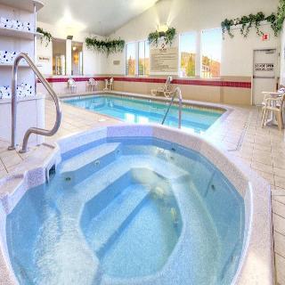 Hotel Hampton 3*